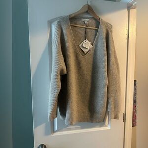 NWT AVA & VIV 2x sweater (my2)